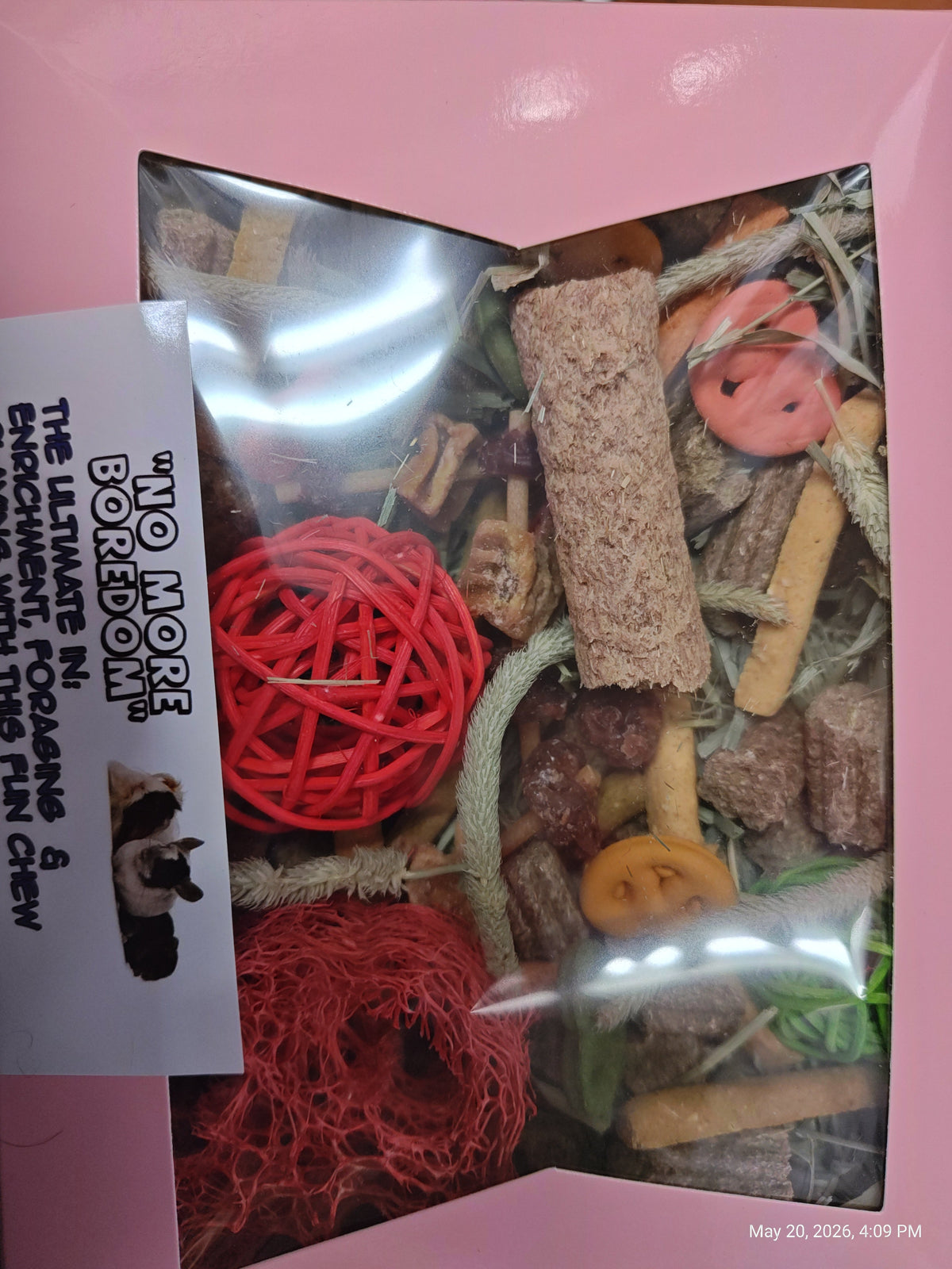 Fun ,Forage & Chew "No More Boredom" Box - Chinchillas, Guinea Pigs, Rabbits